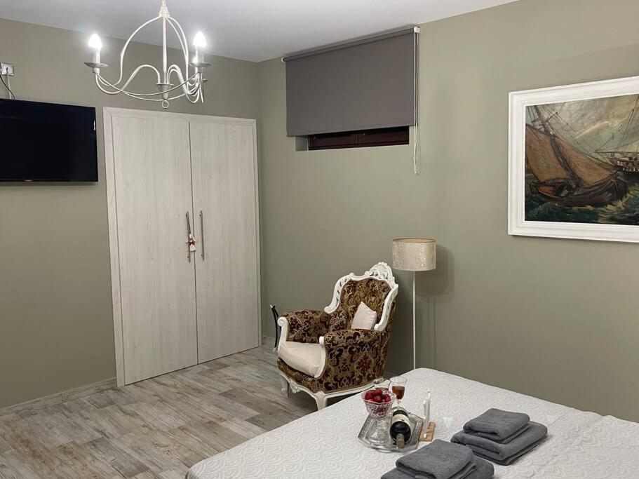 Vigla Comfort House Pombia Zewnętrze zdjęcie